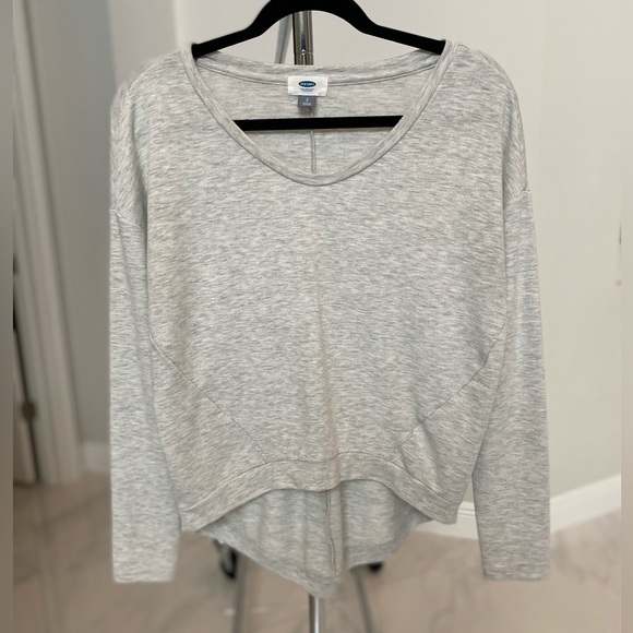 Old Navy Tops - Old Navy gray sweatshirt lightweight size small